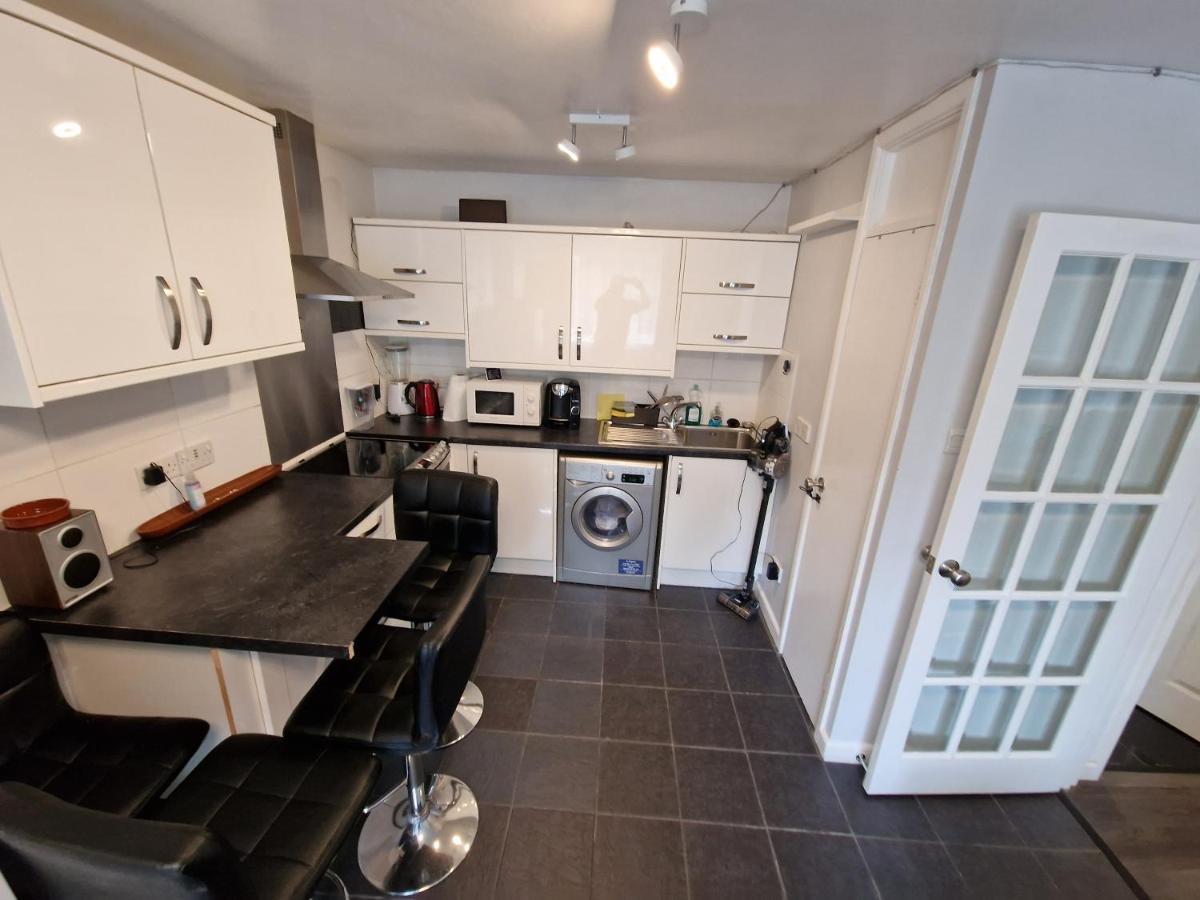 Comfy Apartment, Self Check-In 24h-Day, 7Days-Week, Sleep 4 - in Devon, Dartmoor, near A38 Teigngrace Buitenkant foto